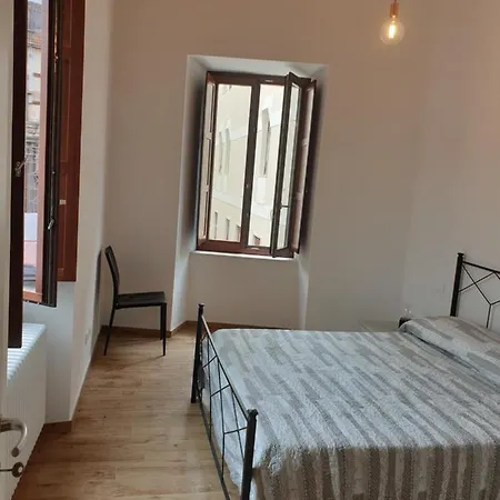 La Piazzetta 2 0 * ל'אקווילה