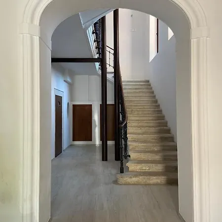 Апартаменты La Piazzetta 2 0 *