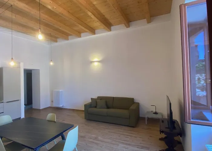 Appartement La Piazzetta 2 0 LʼAquila